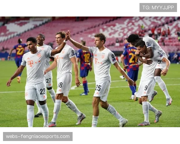 欧足联官网投票：球迷最期待的1-4决赛对阵是皇马vs拜仁。